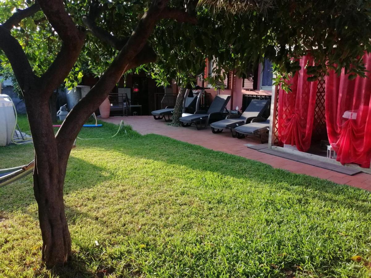 Casa Vacanze Noemi Riposto Exteriör bild