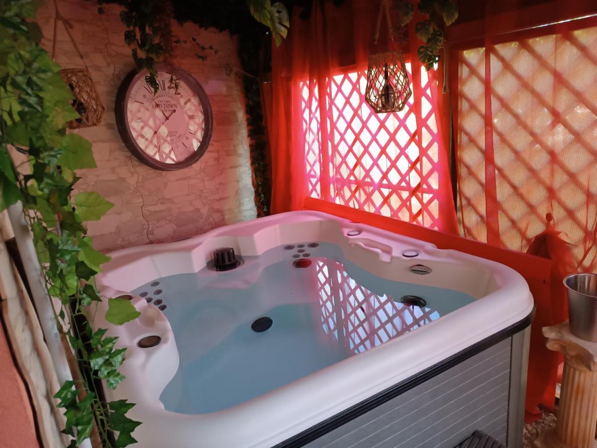 Casa Vacanze Noemi Riposto Exteriör bild